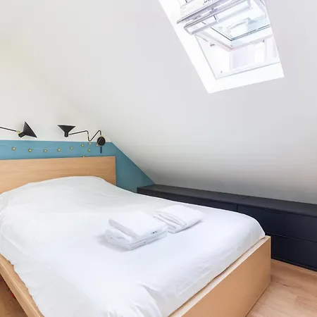 Апартаменты Harmonie Sous Elegance Au Marais *